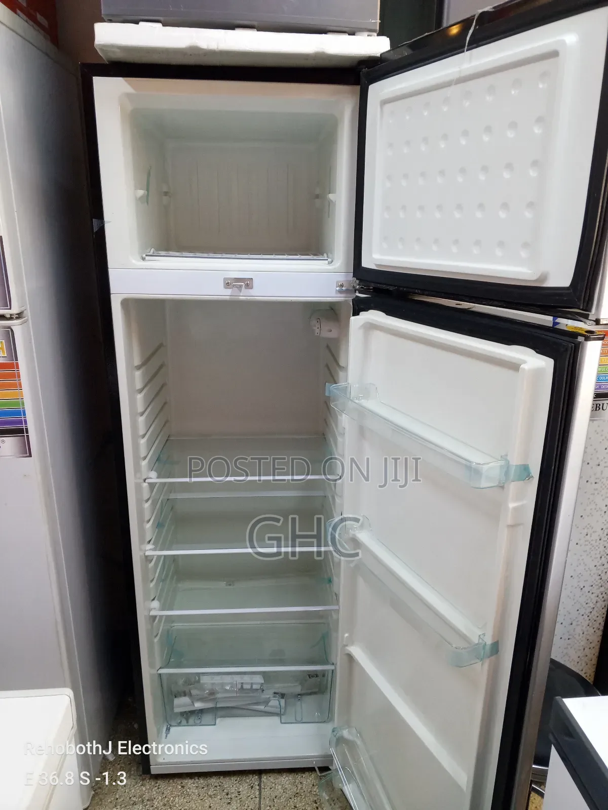 280l Refrigerator (Rebune)