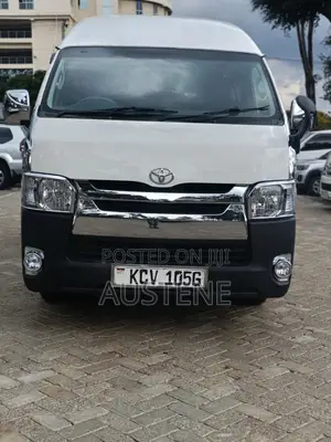 Toyota Grand HiAce 2013 White
