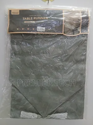 *Simple Elegant Rectangular Table Runners
