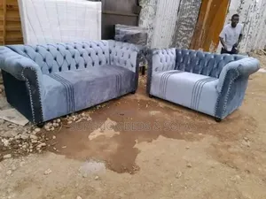 3+2 Seater Grey Sofa on Sale/Free Delivery.