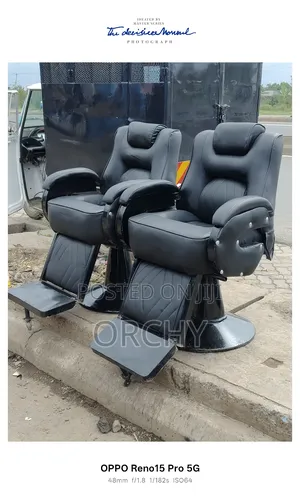 Executive Barber Chair/ Kinyozi Seat