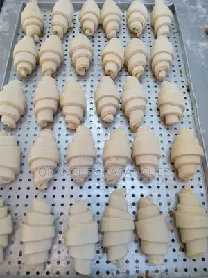 Frozen Pies Croissants 4 Sell