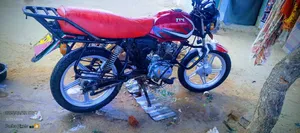 TVS HLX 125 2020 Red