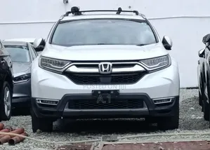 Honda CR-V Touring AWD 2019 White