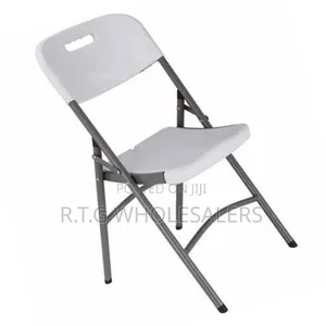 Portable Foldable Chair – Strong Space-Saving Seat