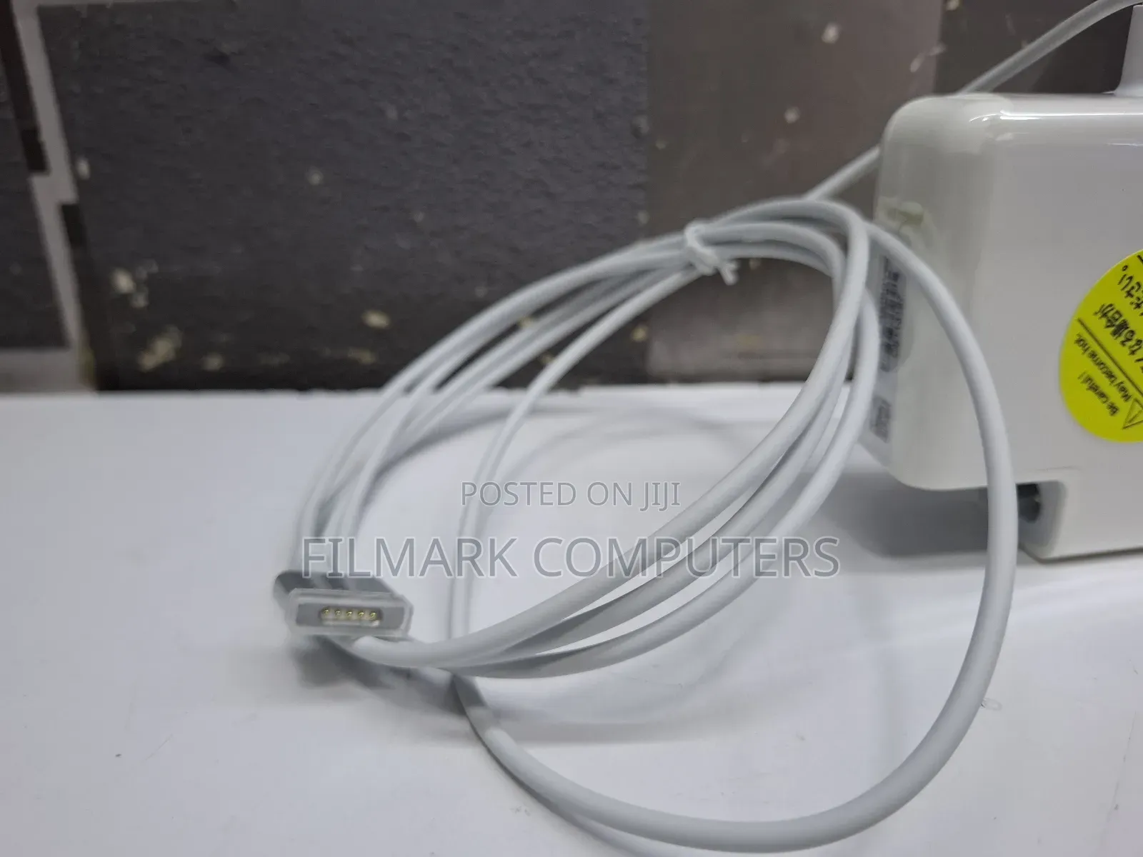 Original Apple Magsafe 2 Power Adapter 85w For Macbook Pro Retina