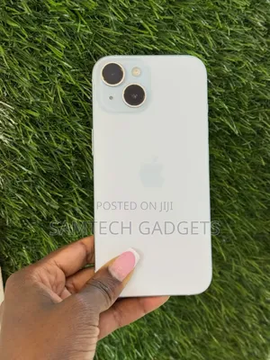 Apple iPhone 15 128 GB White