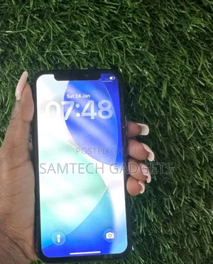 Apple iPhone 11 Pro 64 GB Green