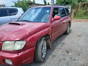 Subaru Forester 2001 Red