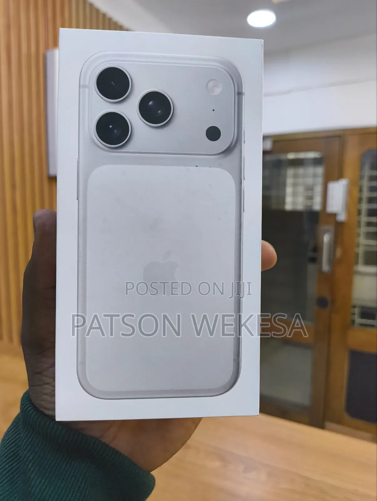 New Apple iPhone 17 Pro 256 GB Silver