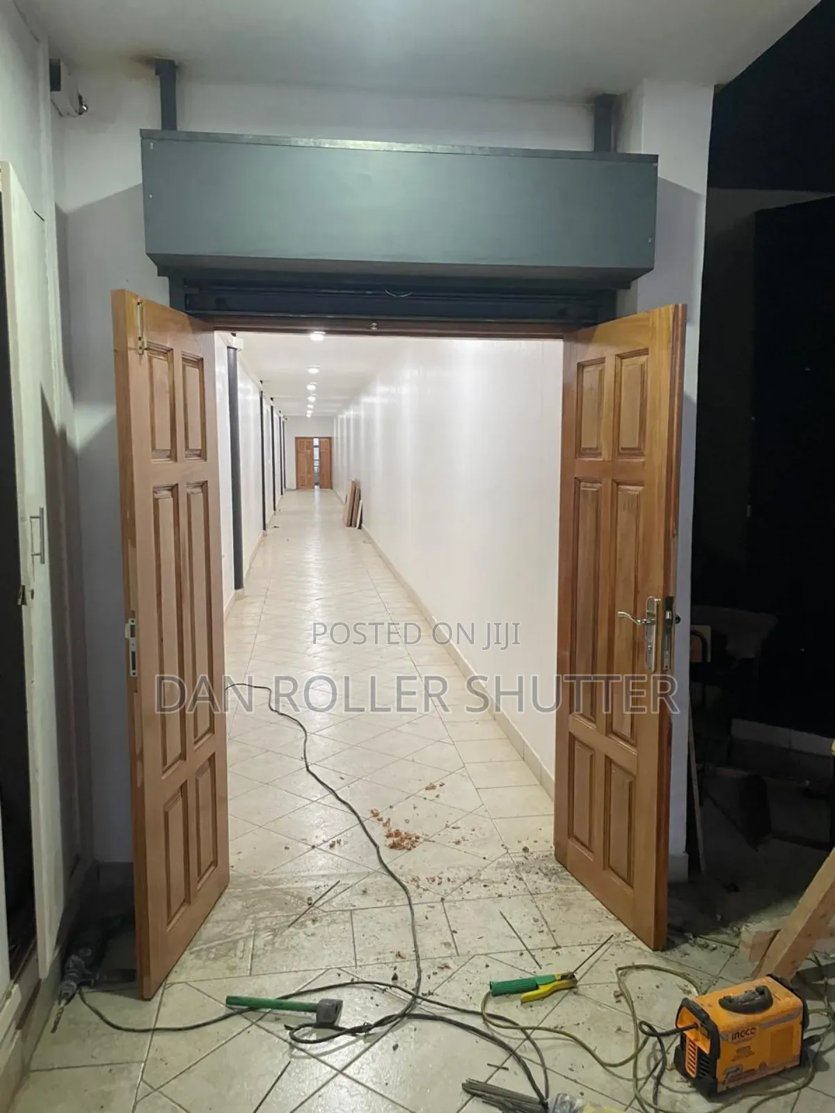 Heavy-Duty Manual Roller Shutter