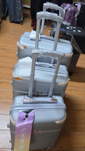 3‐In‐1 Fibre Suitcase Set – Travel in Style Comfort.