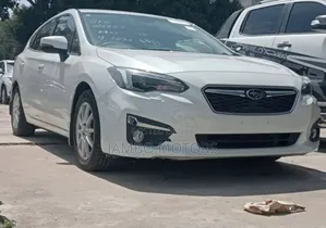 Subaru Impreza 2.0i Premium AWD Hatchback 2019 White