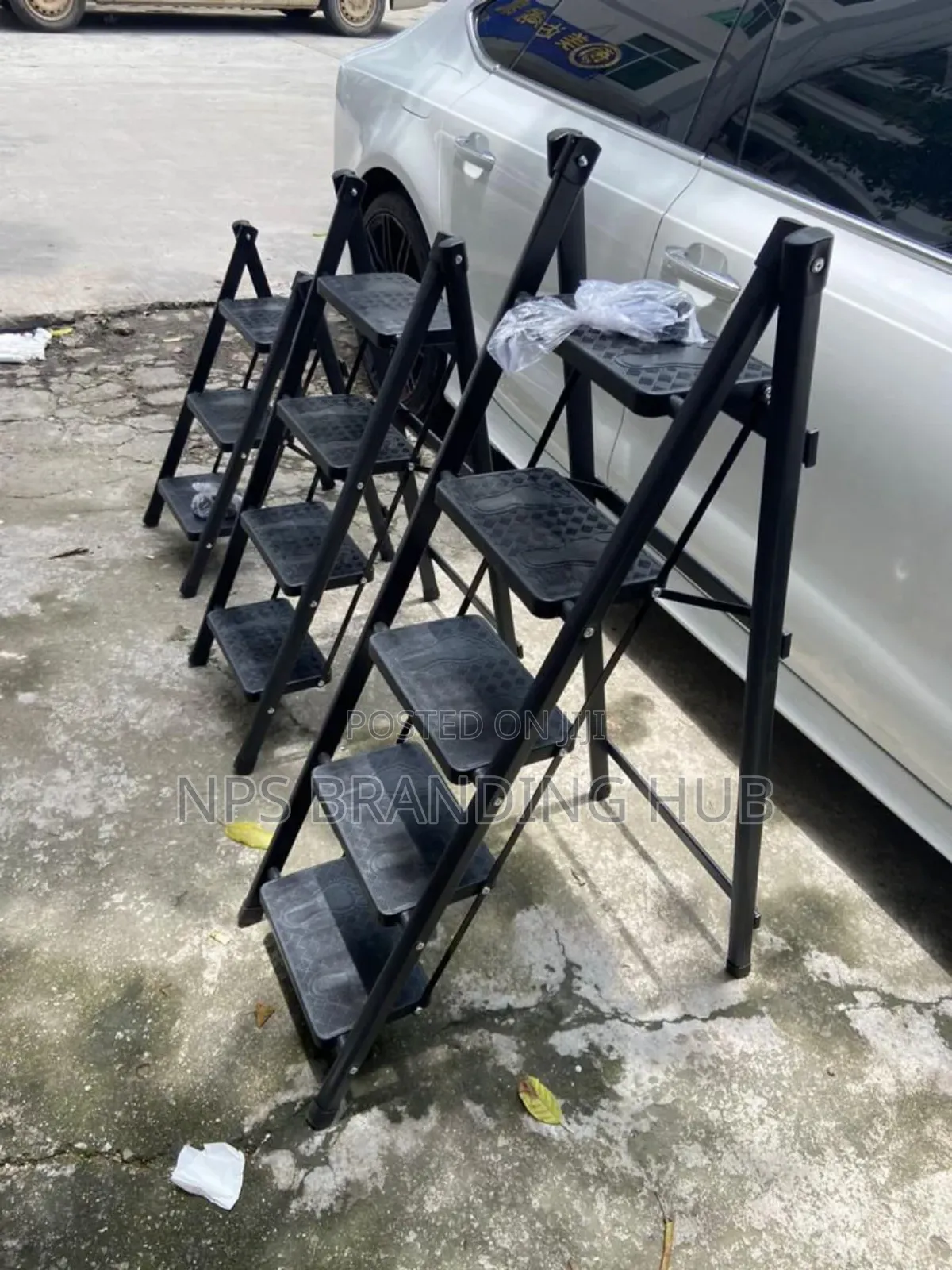 4 Step Folding Ladder Cn