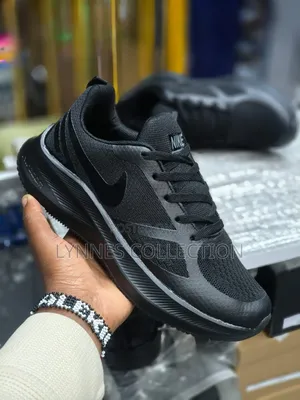 Zoom ,Unisex Zoom Sneakers