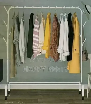 Single Pole Cloth Rack