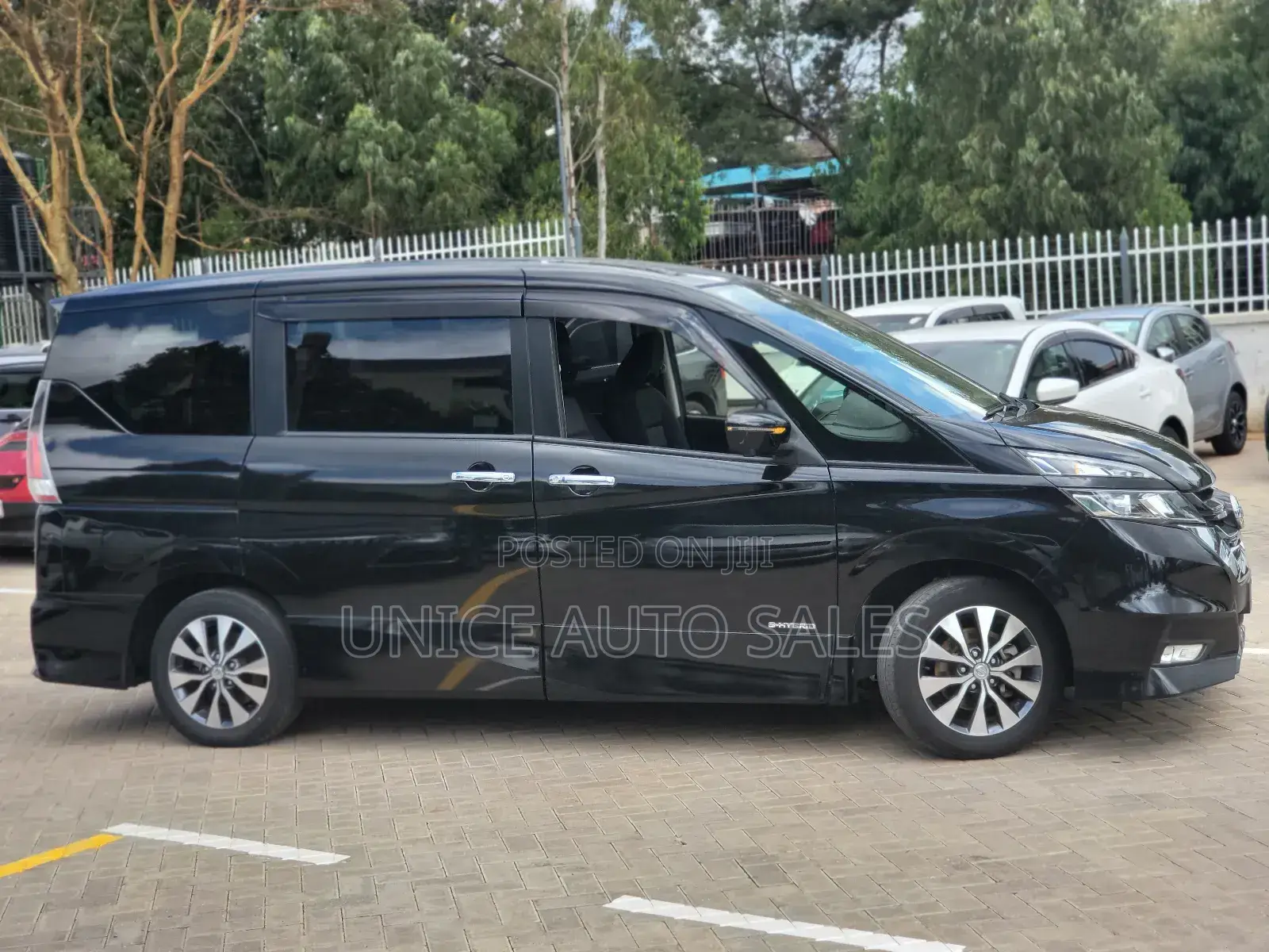Nissan Serena 2019 Black