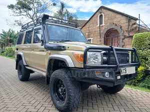 Toyota Land Cruiser 76 Series 2014 Beige