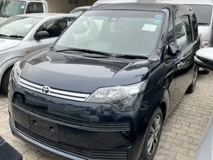 Toyota Spade 2019 Black