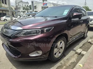 Toyota Harrier 2015 Maroon