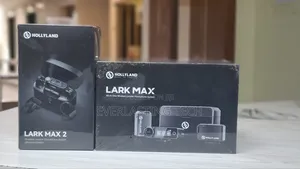 Hollyland Lark Max 2 Ultimate Combo 2-Person Wireless Microphone