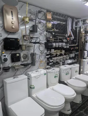 Master Bedroom Toilet Available