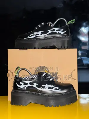 Dr. Martens 1461 Quad Retro
“ Tribal ”