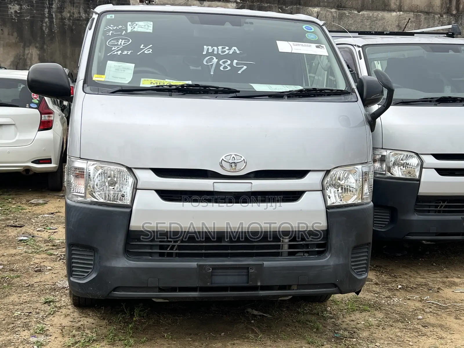 Toyota HiAce 2019 White