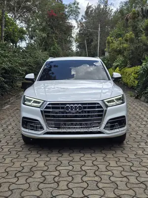 Audi Q5 2.0T Tech Premium AWD quattro 2018 White
