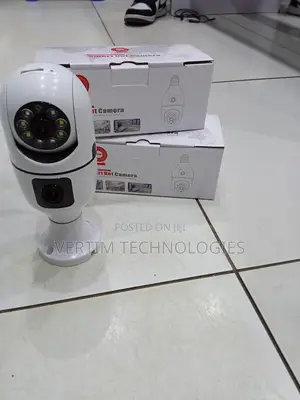 Easy Installation Dual Lens 2mp High Definition Wireless Bulb Camera