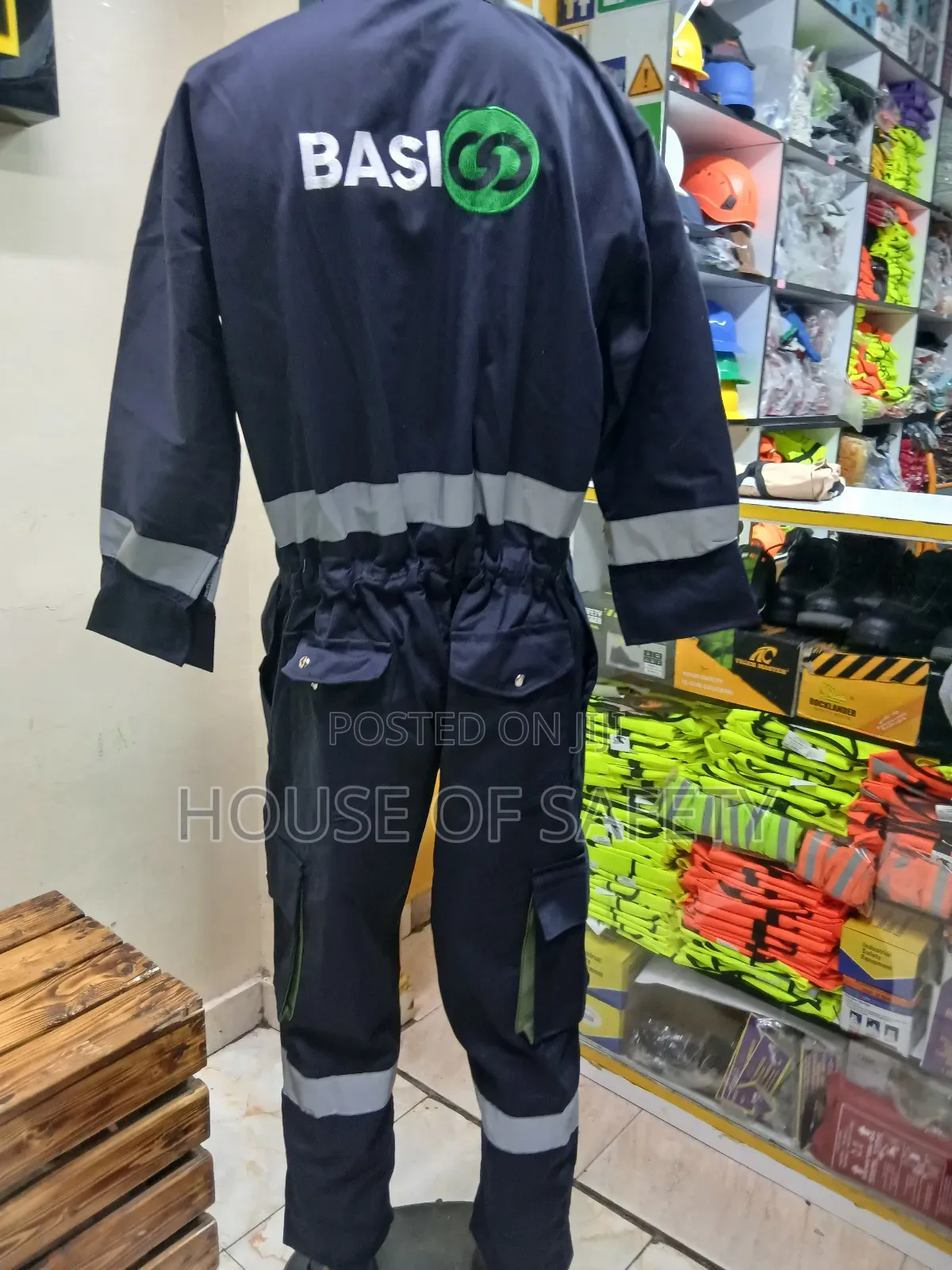 Sturdy and Durable Cotton Twill Dark Blue Overalls