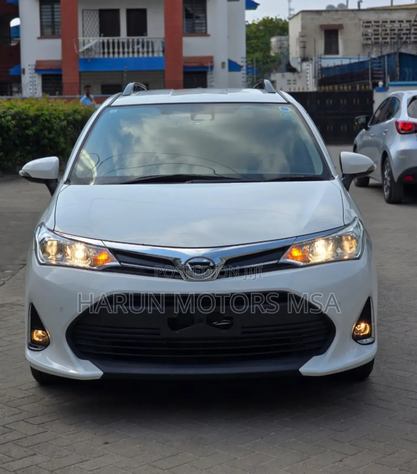 Toyota Corolla Fielder 2018 White