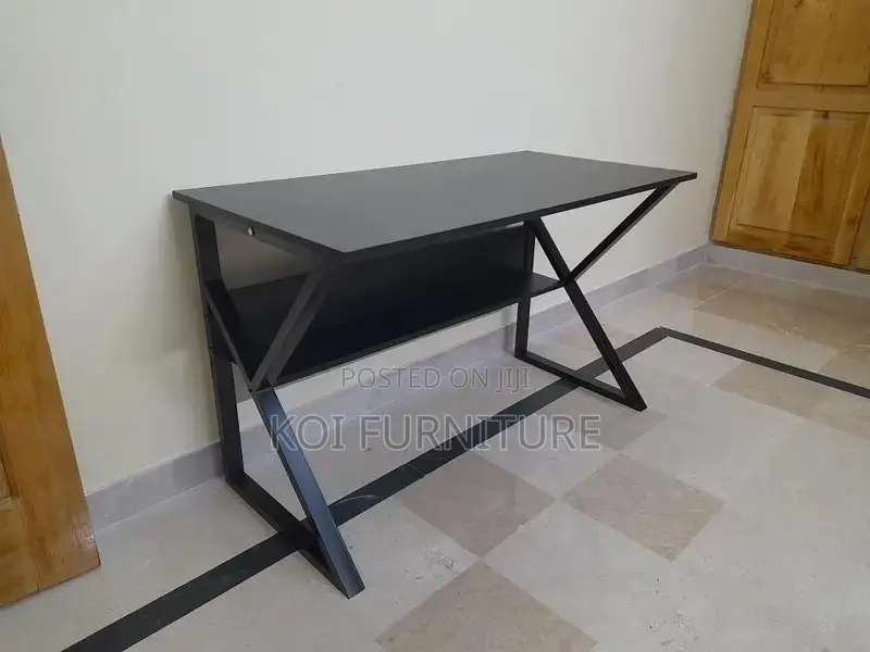 Office Desk : 1.2m Modern, Sturdy Workstation With Shelf