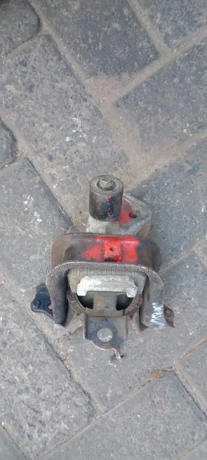 Toyota Probox Engine Mount