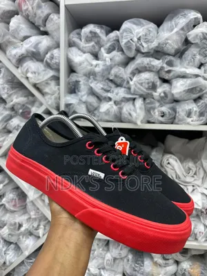 Vans Plain Available