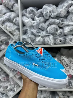 Vans Plain Available