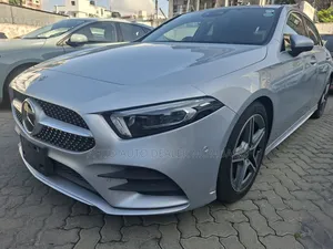Mercedes-Benz A-Class 2019 Silver