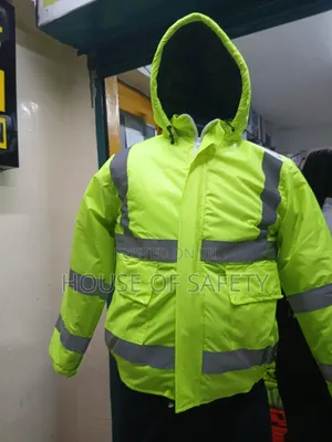 Extreme Warm Jackets for Cyclists