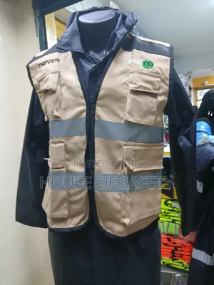 Compact Design Safari Jacket