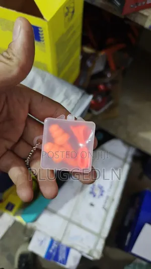 Reusable Orange Silicone Earplugs