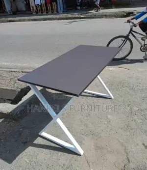 Office Desk With Metallic Frames