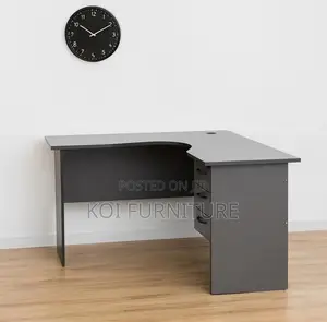 Office Desk : 140cm Generic Curved Study Desk