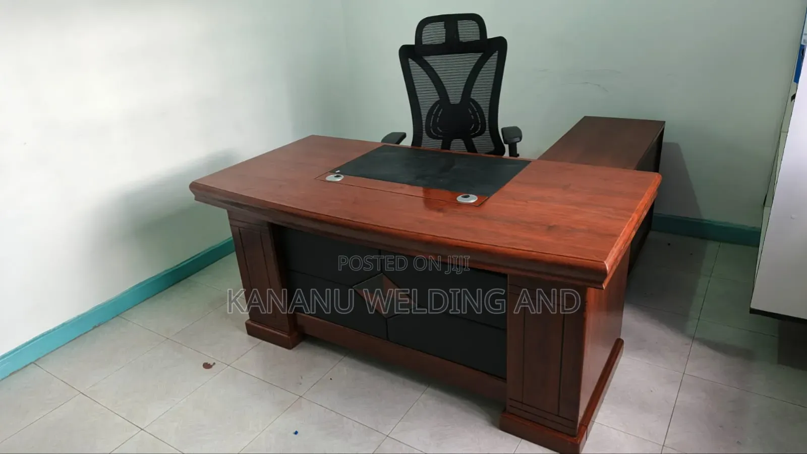 Executive 1.6m Office Table