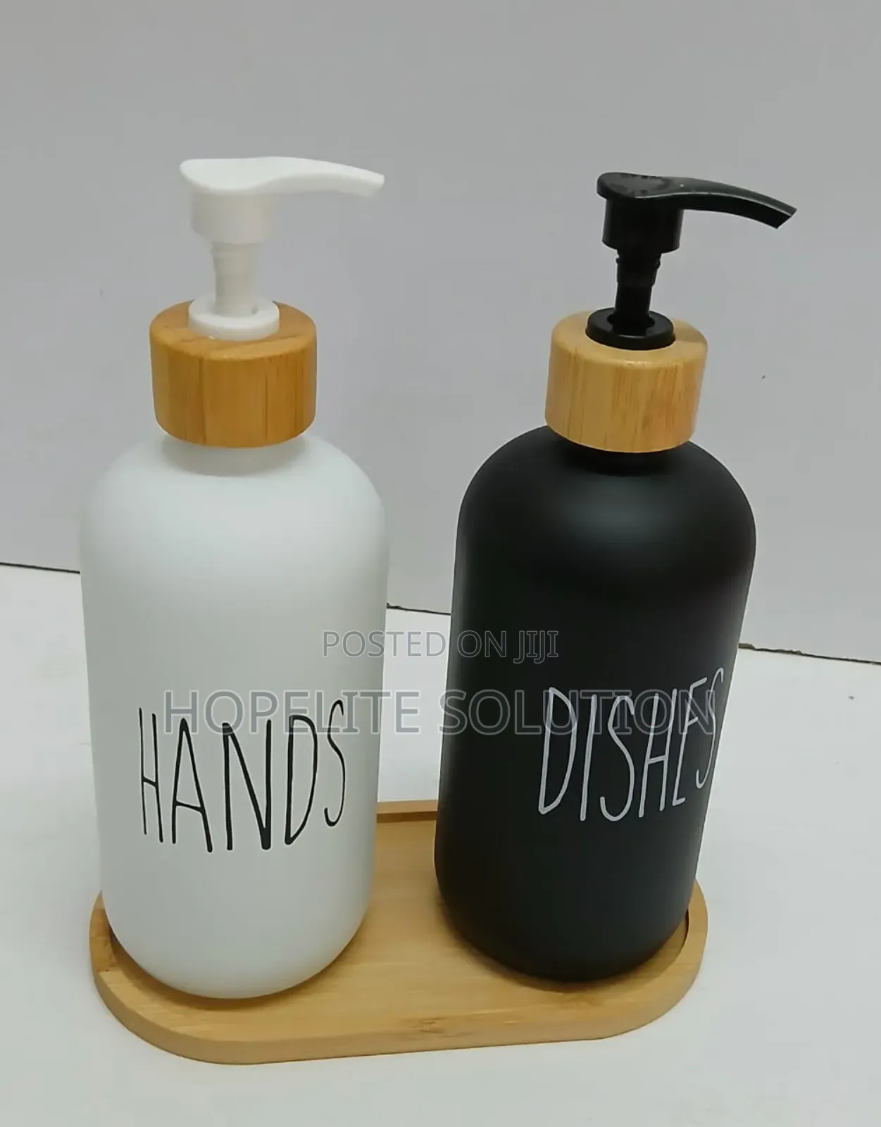 Hands and Dishes Dispenser Set With Stand