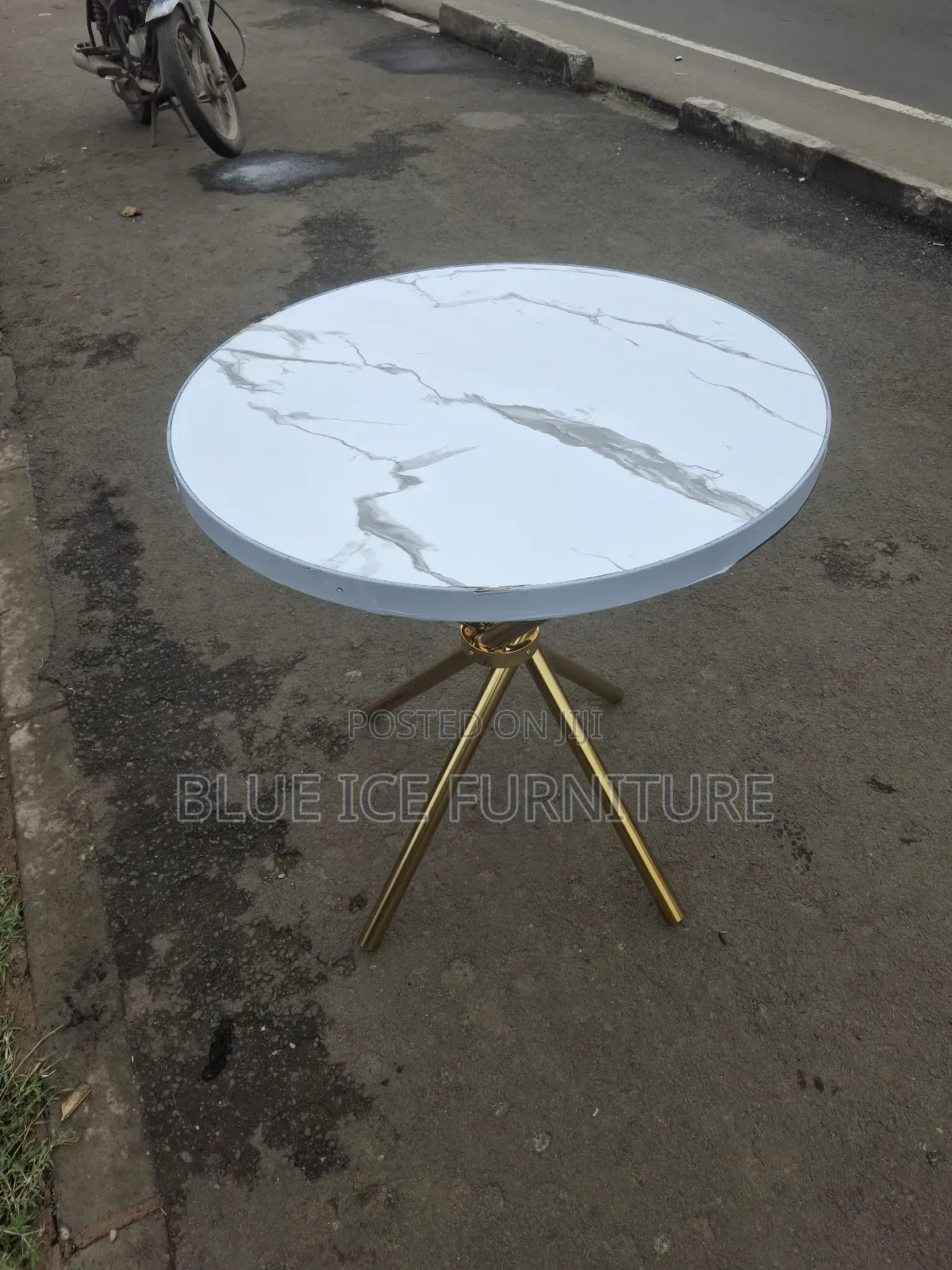 Coffee Table Coffee Table