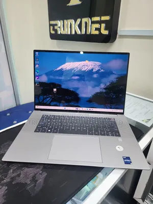 Laptop HP ZBook Studio 16GB Intel Core i9 SSD 3T