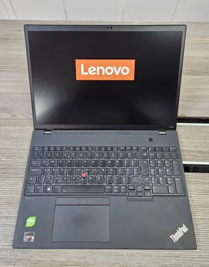 Laptop Lenovo 32GB AMD Ryzen 7 SSD 1T