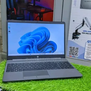 Laptop HP 255 G8 16GB AMD Ryzen 5 SSD 256GB