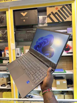 New Laptop HP Victus 16 8GB Intel Core i7 SSD 512GB