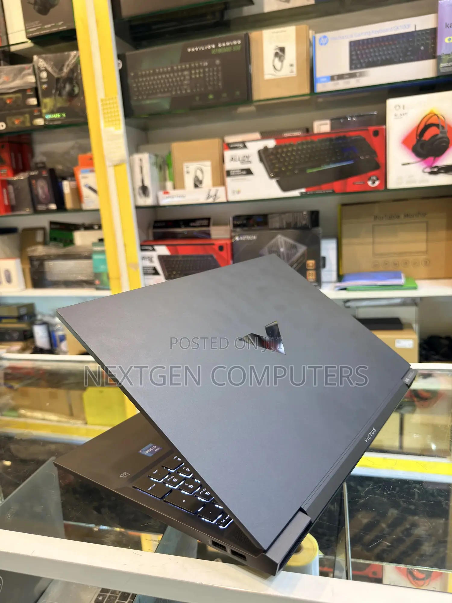 New Laptop HP Victus 16 8GB Intel Core i7 SSD 512GB